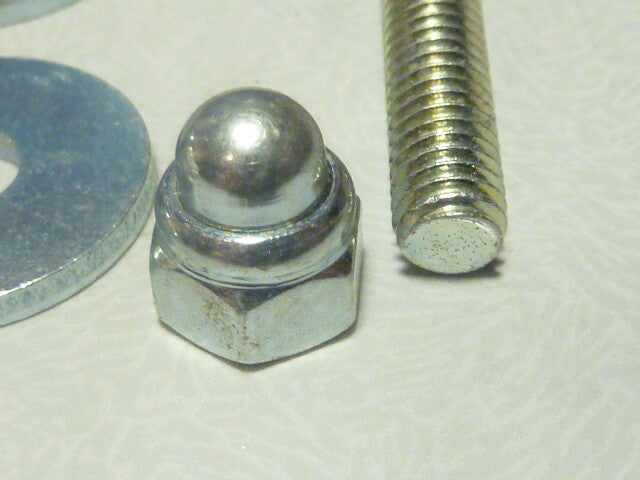 NOS NEU 4 Boulon écrou borgne de fixation