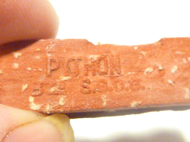 NOS OLD BIKE NOS  lot de 2 PATINS DE FREINS  vintage brake pads python