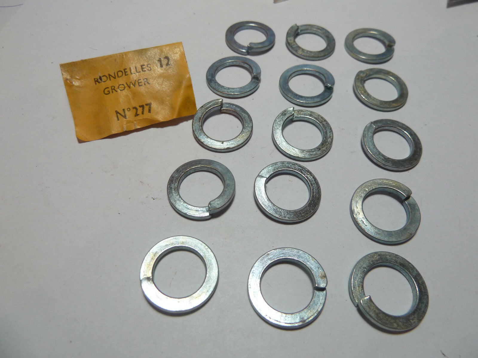 Lot de 7 rondelles grower 12 mm solex motobecane peugeot  12x19 ancien stock