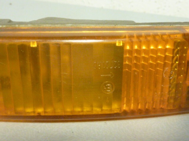clignotant cox parechocs   hella 32721R6 COCCINELLE