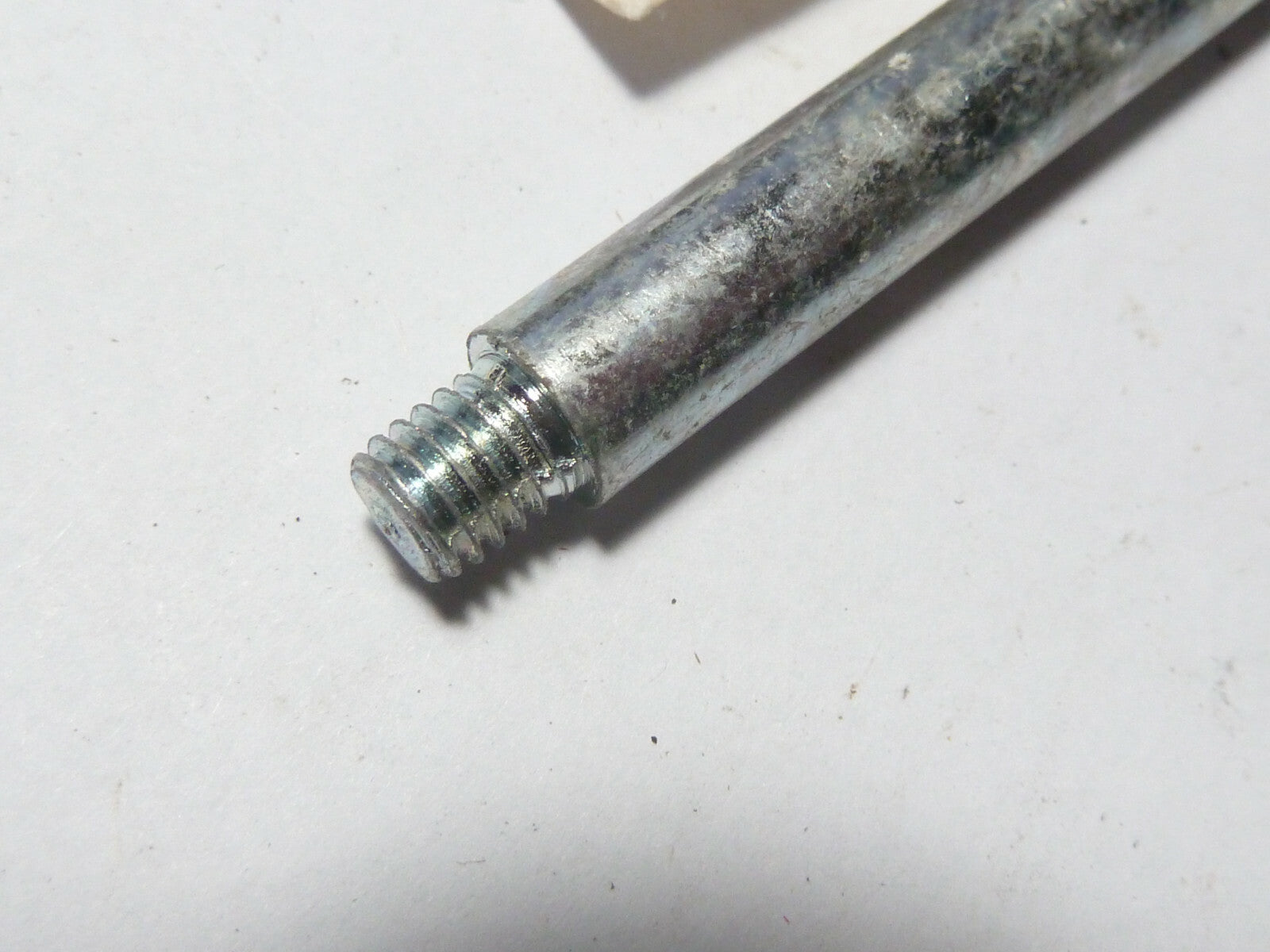 ✨ NOS – Axe de Suspension Moteur Solex 45cc à 3800 – Ø 8 mm – Vintage ✨