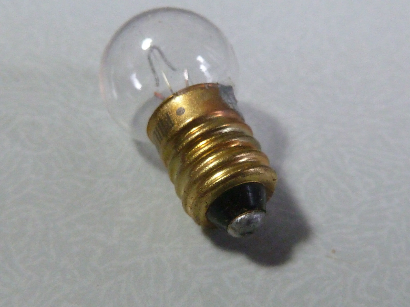 NOS OLD FRANCE PHILIPS 14V SPH 15 E10 AMPOULE FEU AR LIGHTING solex