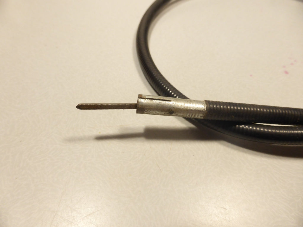 NOS  cable HURET pour COMPTEUR Huret Jaeger 695 mm
