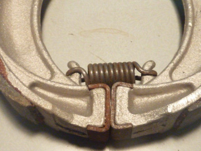 Mâchoires de frein à tambour neuve ancien stock pour Ø 110