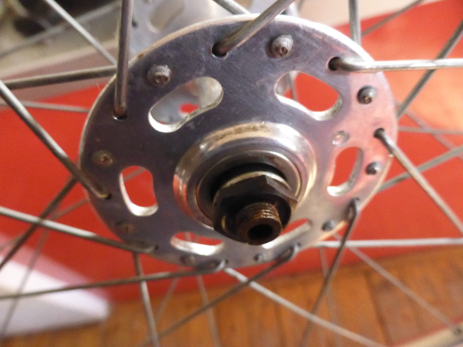 ✨Mavic Monthlery Route NOS Roue moyeux Normandy  velo Vintage Rare✨