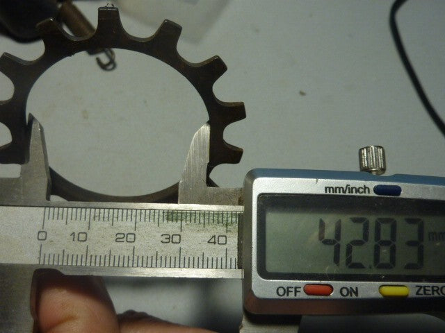 vintage pignon  MAILLARD 14t  threaded freewheel cog