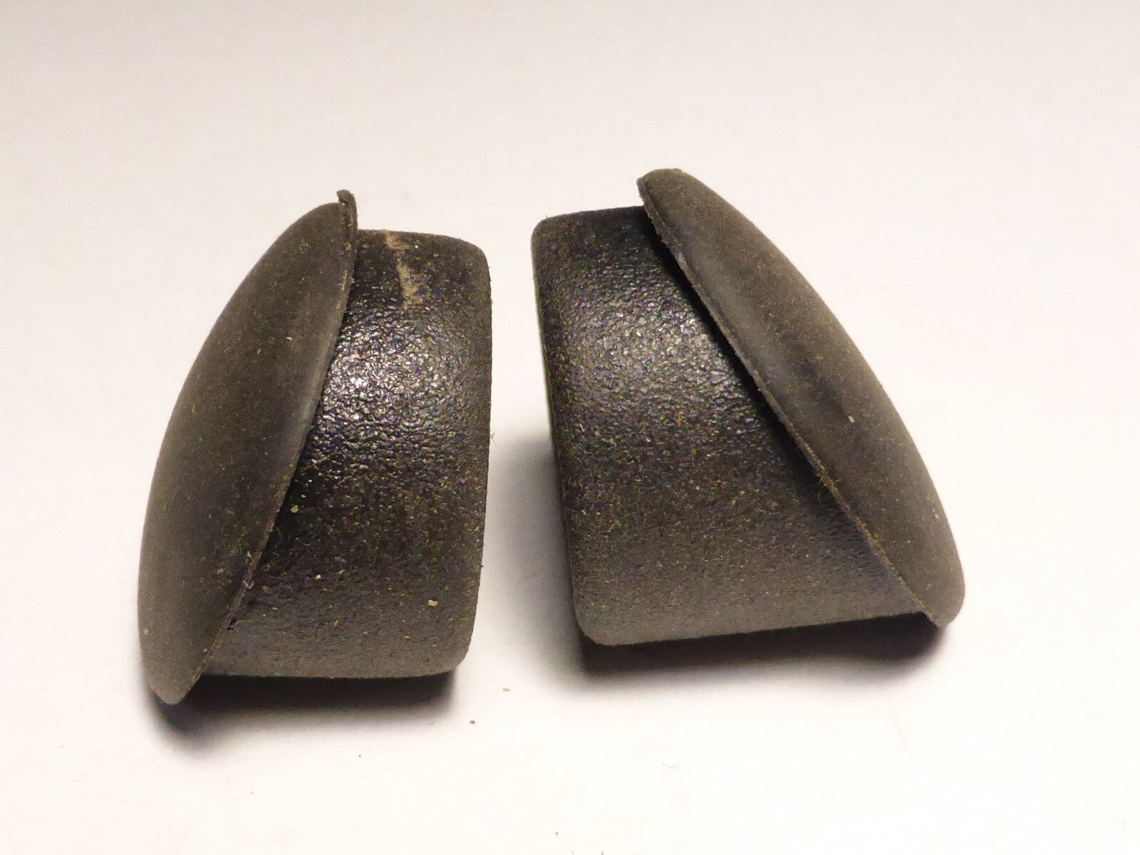 NOS vintage 2 embout HANDLEBAR END PLUGS  Bouchon de guidon noir oblique