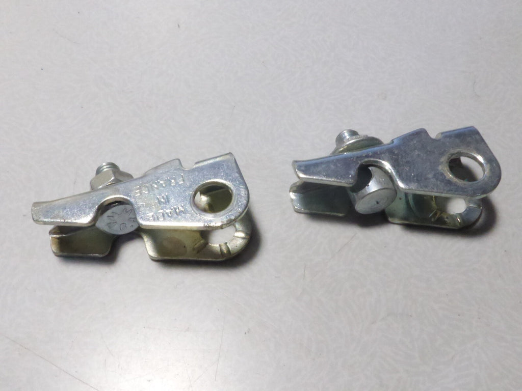 NOS vintage 2 attache support de phare cibié soubitez de velo pour patte 8 mm ..