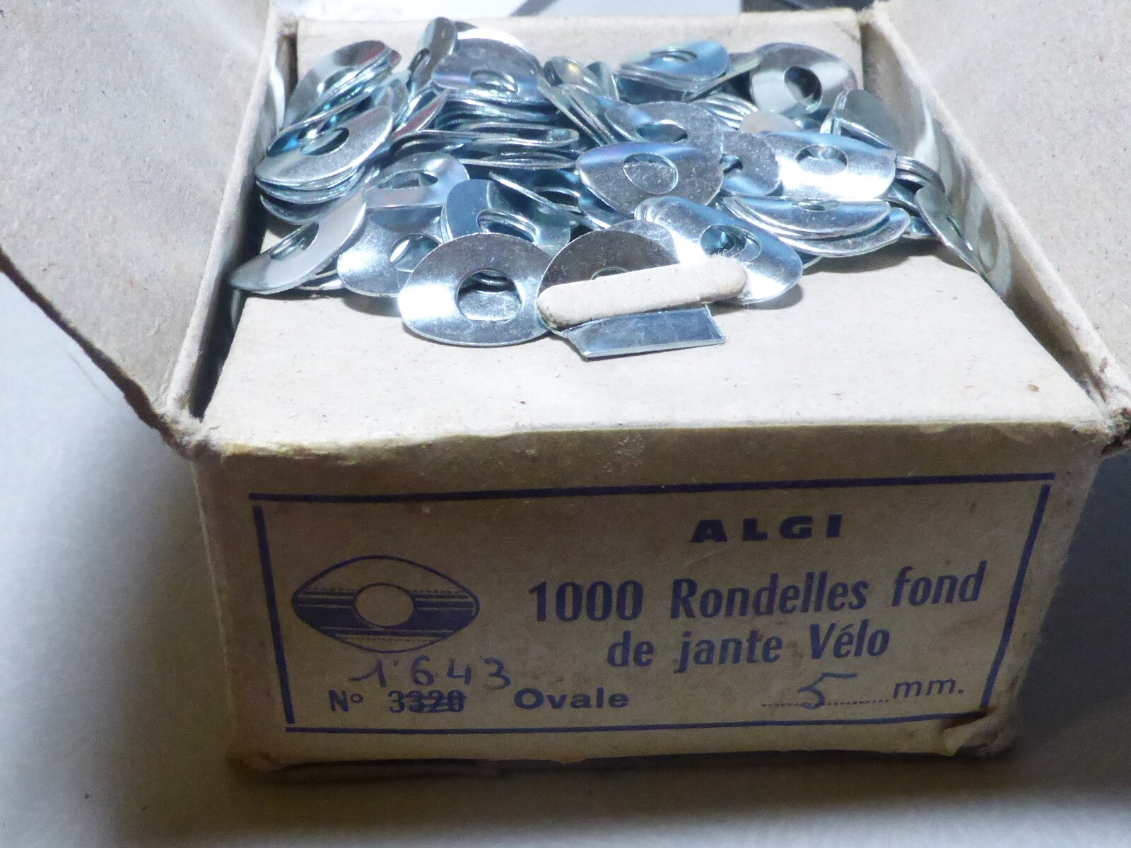 ✨ 10 Rondelles Ovales Fond de Jante Vélo Vintage – 12x9,3 mm ALGI FRANCE NOS ✨