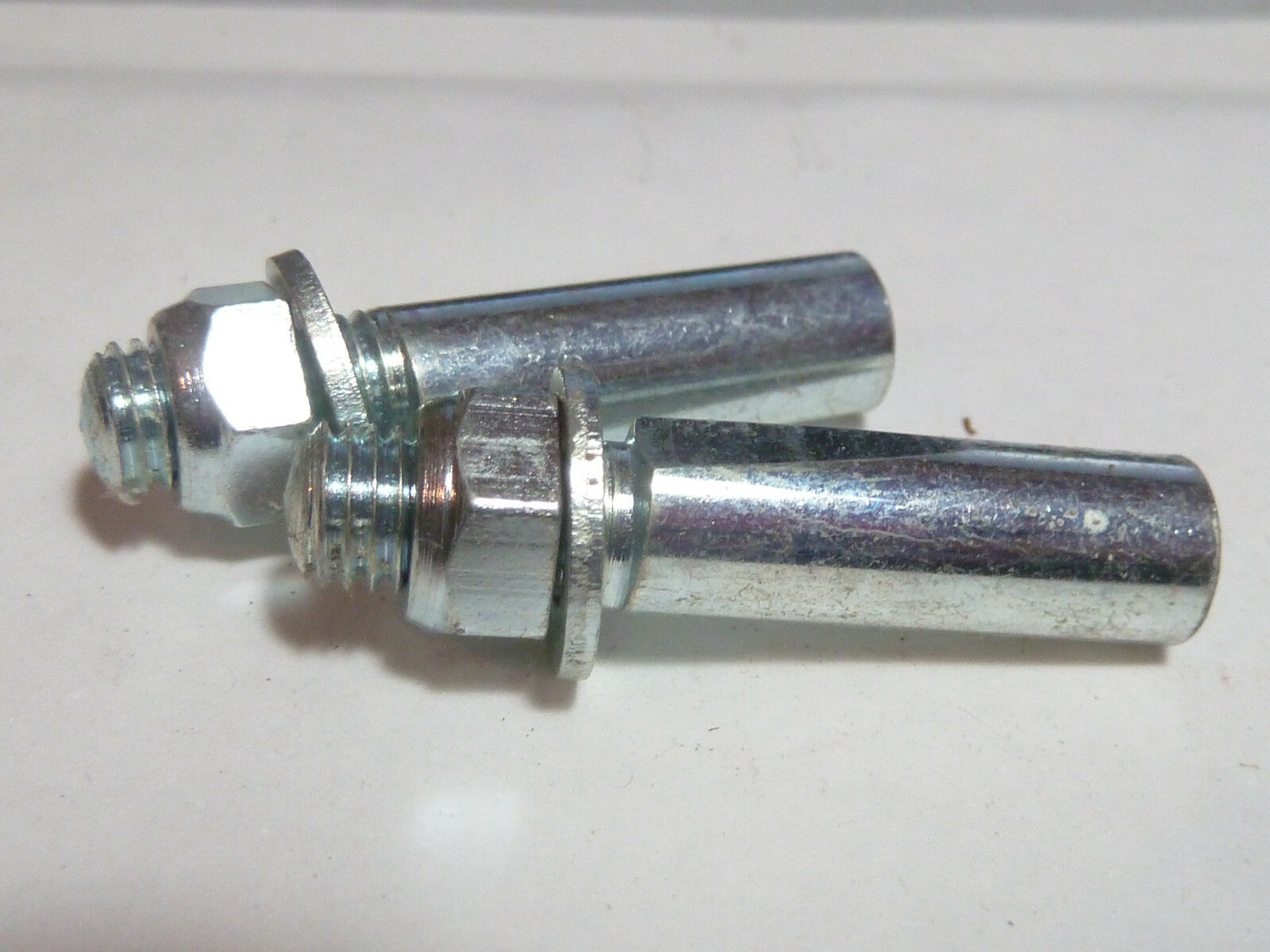 ✨NOS Lot 2 Clavettes Pédalier Ø8,5x40 mm NOS Ancien Stock Made in France✨
