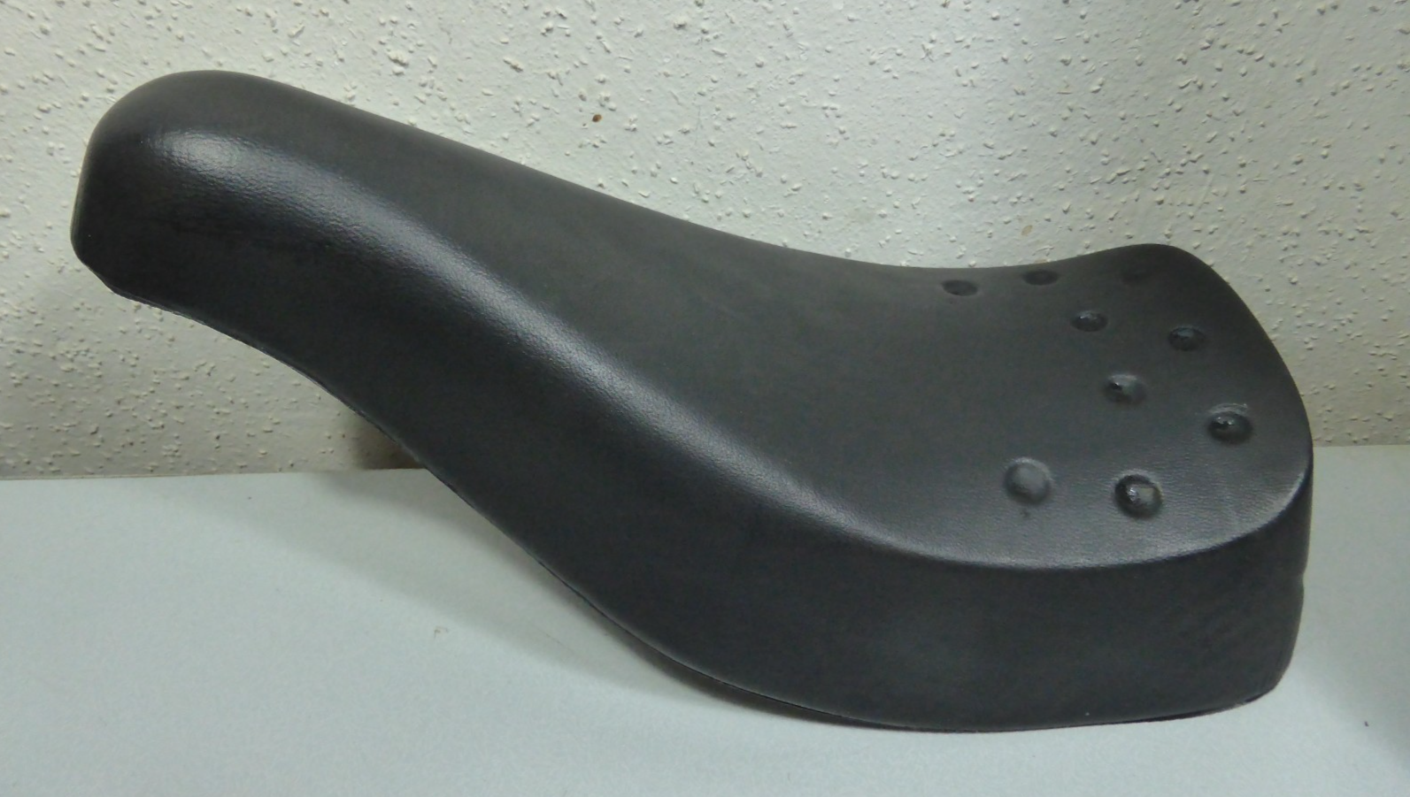 ✨Selle Vintage velo BMX / Cross – NOS – Caoutchouc – 34 cm✨