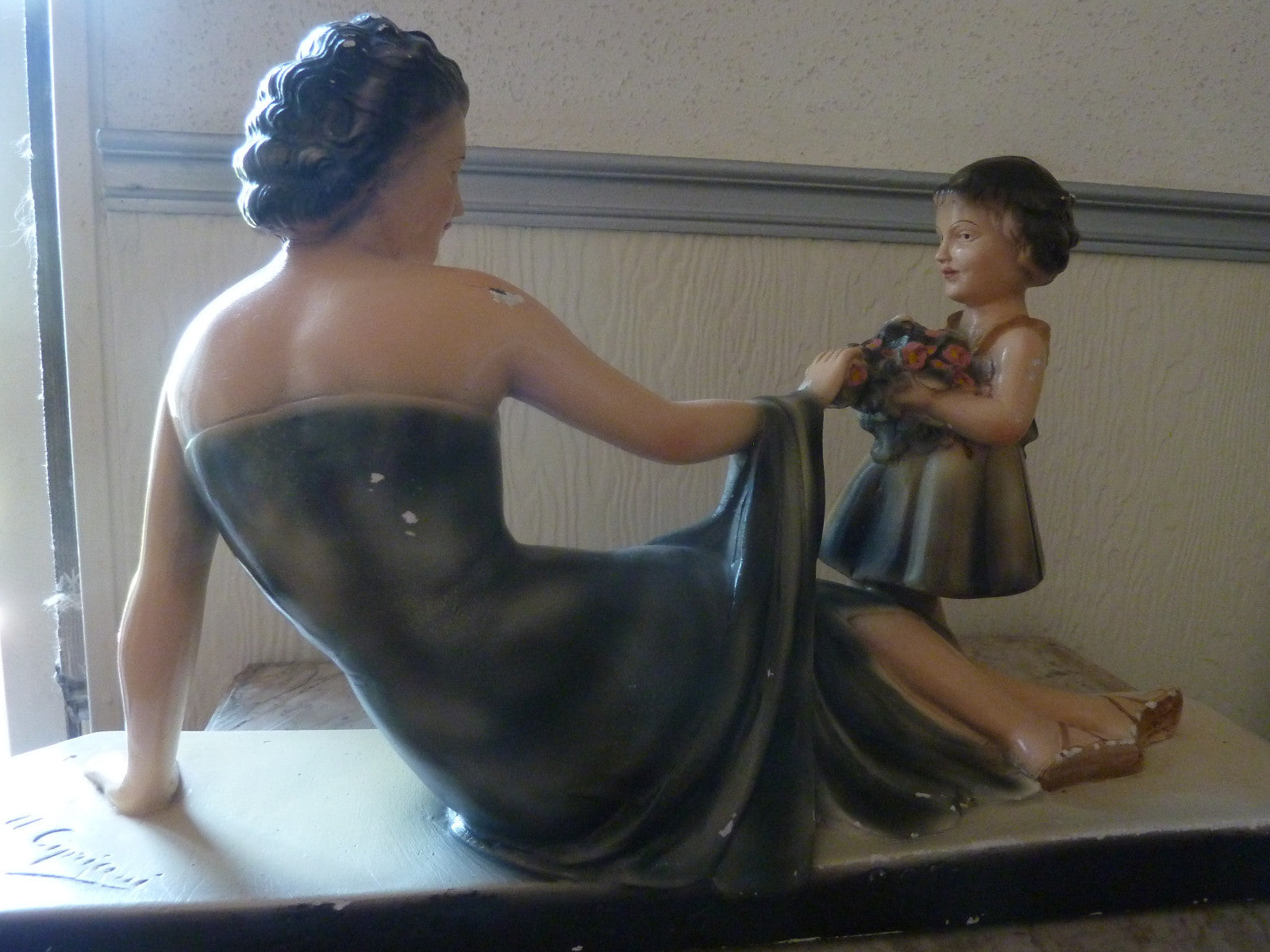 LA FEMME ET L'ENFANT - ART DECO signé, numéroté d'après Ugo CIPRIANI - L 52 cm