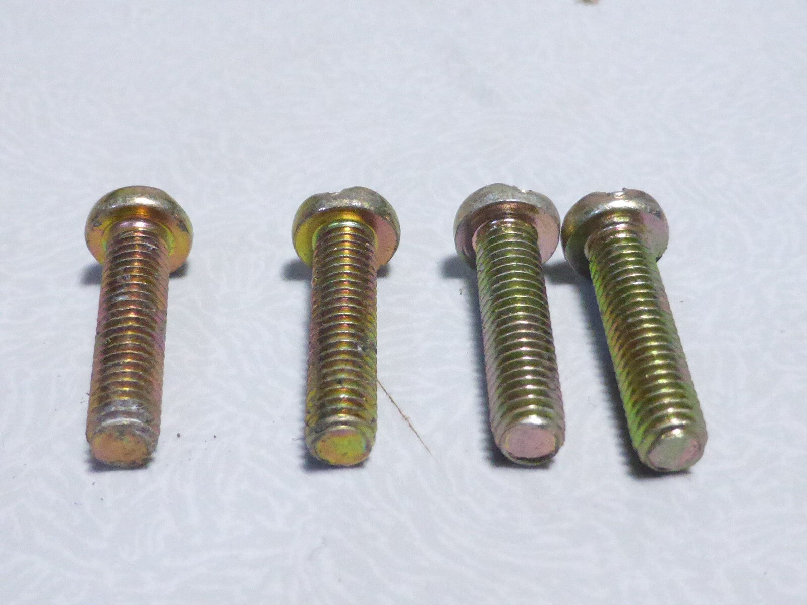 4 shimano vis bolt screw doré gold acier vintage