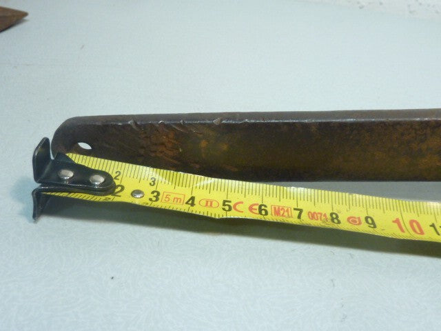 Outil ancien clé a molette coudée