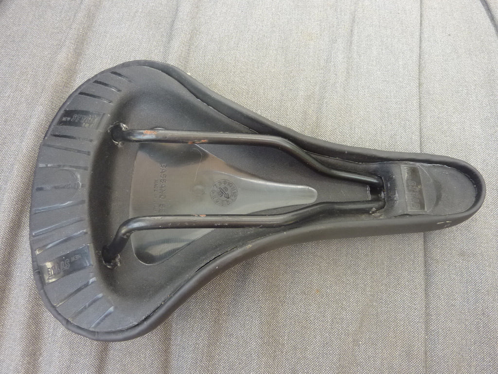 Vintage Selle vélo SELLE BASSANO Bj 98 New Style-
