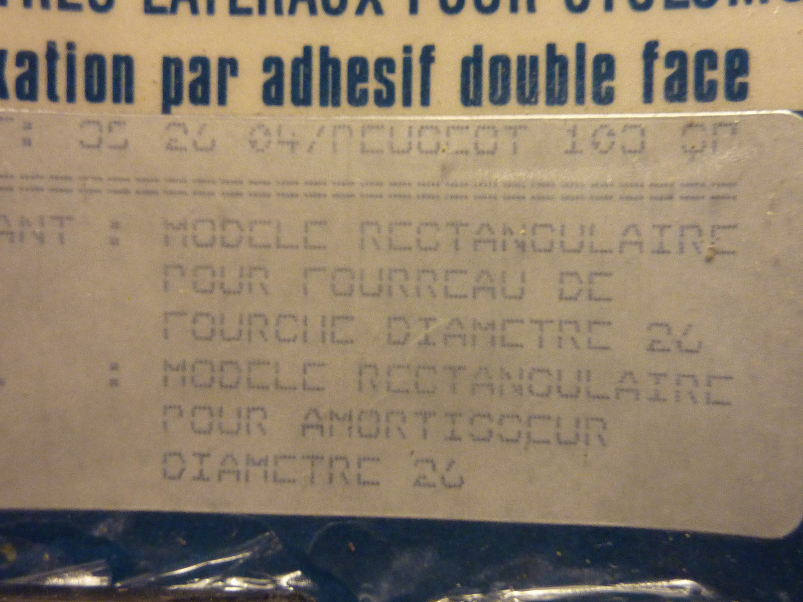 4 CATADIOPTRES LATERAUX CYCLOMOTEUR PEUGEOT 103 SP original luxor tube fourche