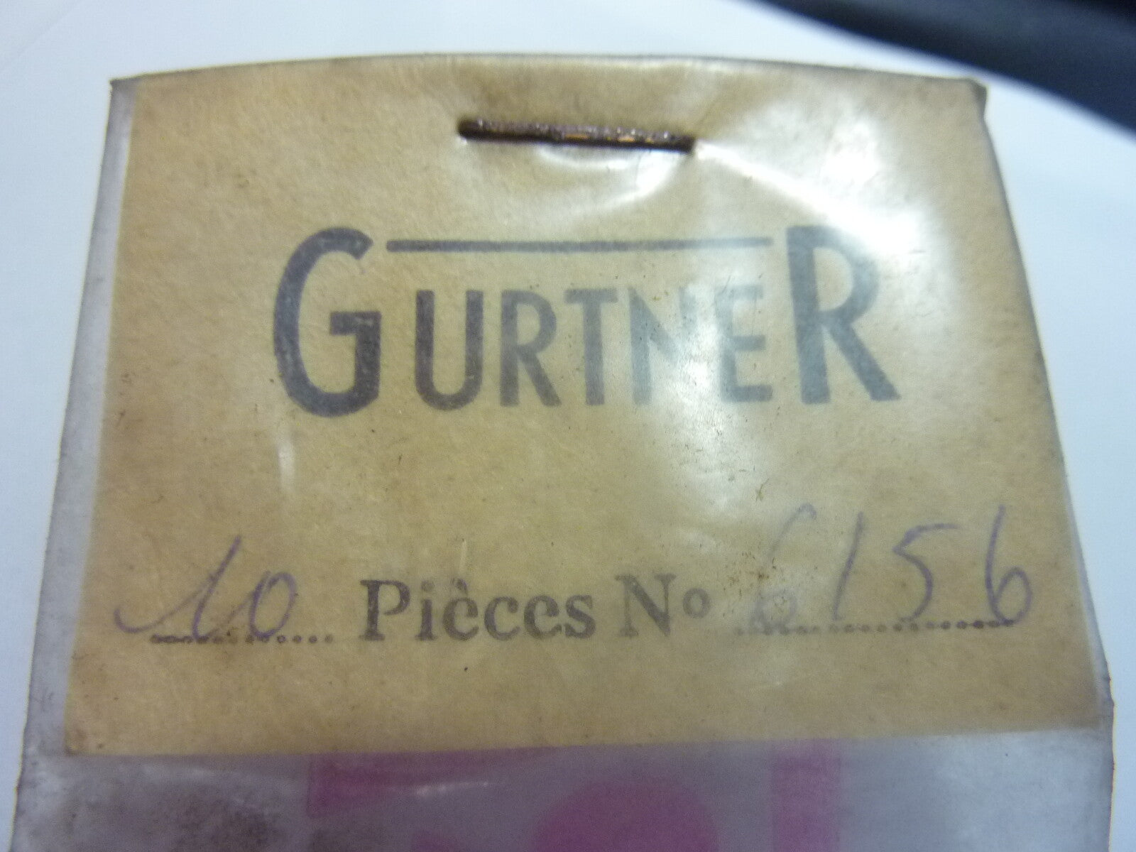 1 Vis gurtner 6156  motobecane carburateur F18-462 serre cable ancien stock