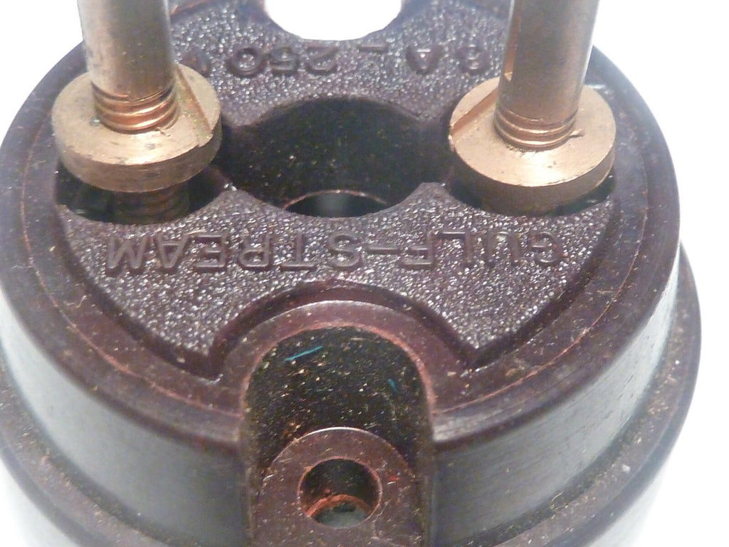 ancienne bakelite plastic prise invérsé  gulf-stream 6A-250V
