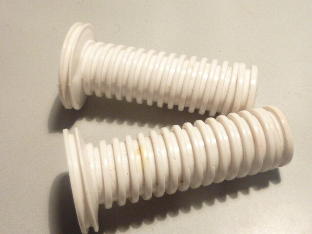 ✨2 Poignées Guidon CASSANO 1980s Handlebar Grips Vélo enfant Ancien Old Bicycle✨