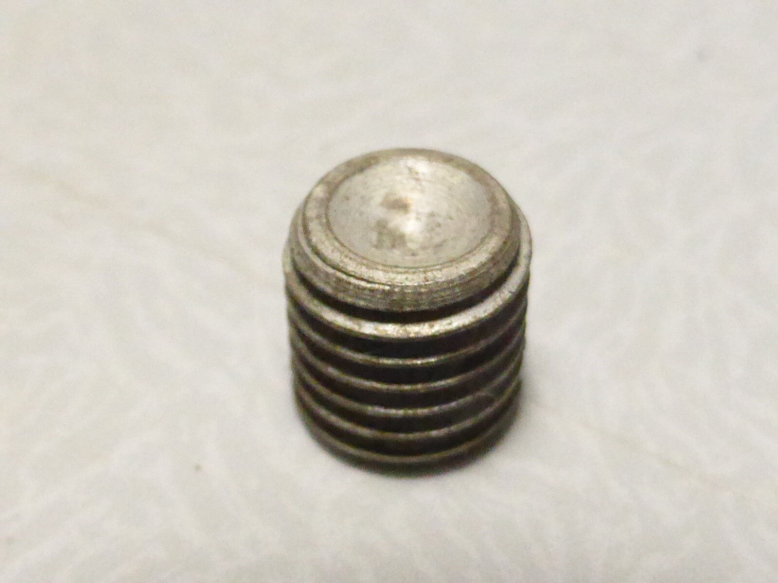 NOS 1 ancienne vis capot poignée vintage motobecane peugeot