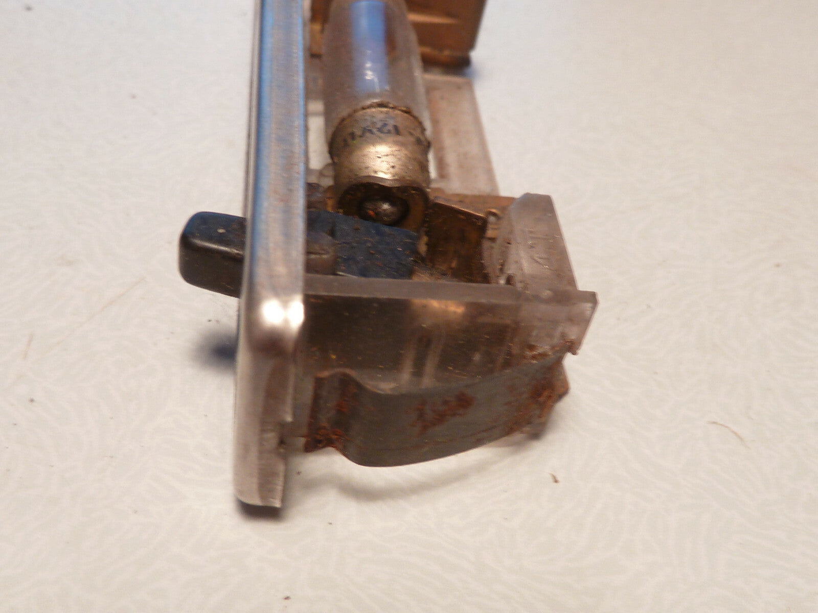 Plafonnier d'éclairage habitacle MK 140 d'origine véhicule ancien