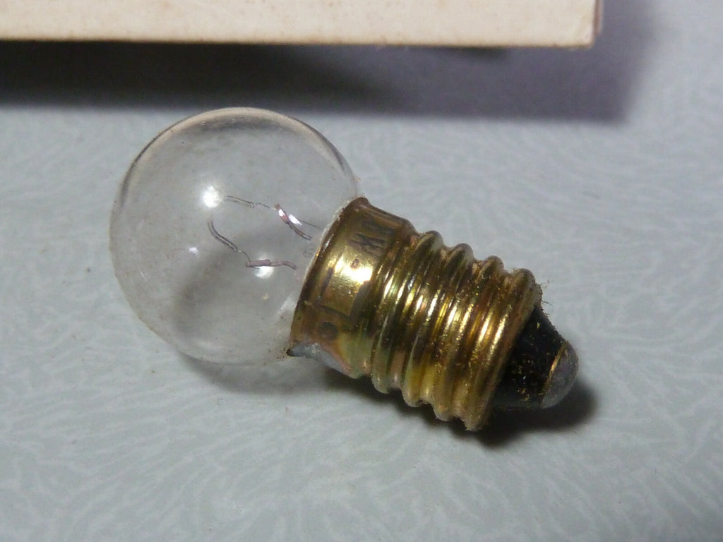 1 AMPOULE A VIS 6V 1.8W SOLEX MOBYLETTE MOTOBECANE MOTOCONFORT MBK PEUGEOT