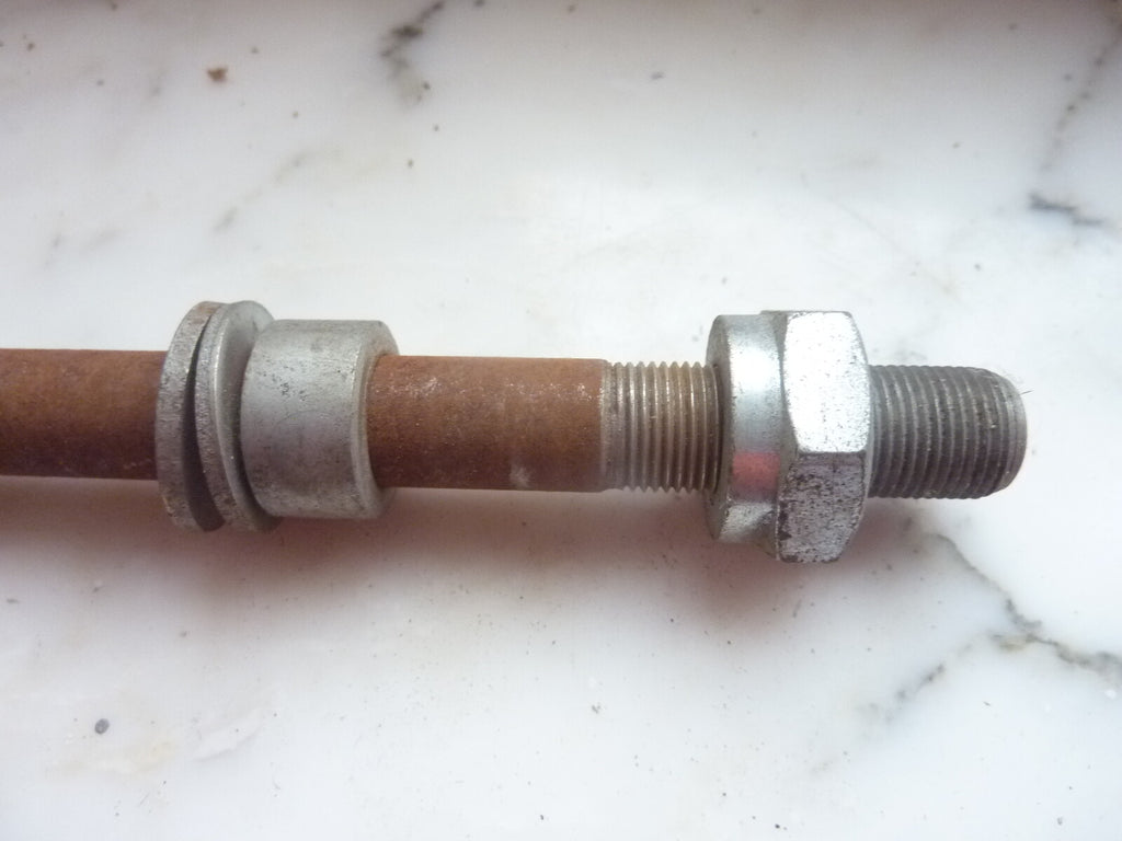 NOS ancien axe de roue moto Motobecane Terrot 12 mm 180 mm vintage