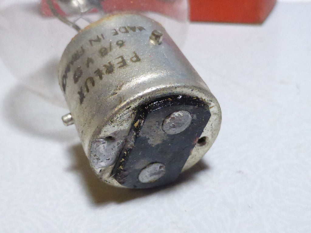 1 AMPOULE DE PHARES 6/8V Perlux motos AUTOS ANCIENNES 6V  BA 21 d