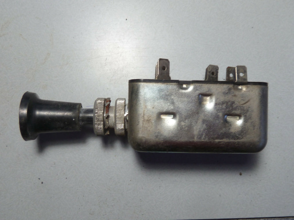 interrupteur bouton Warning ancien HAZARD tacot vintage