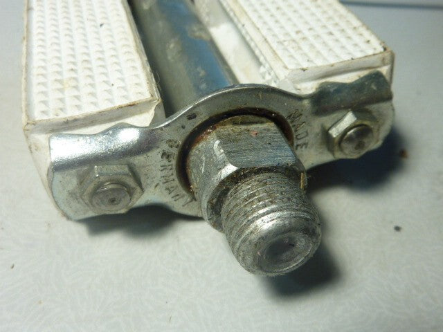 NOS UNION 1 pédale vélo ancien vintage pedals  gauche  9/16"