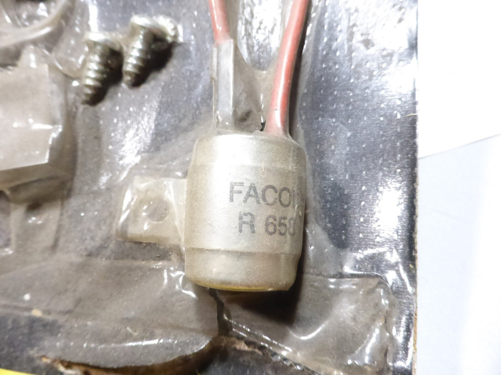 Condensateur antiparasite d'origine Renault  Facon 658