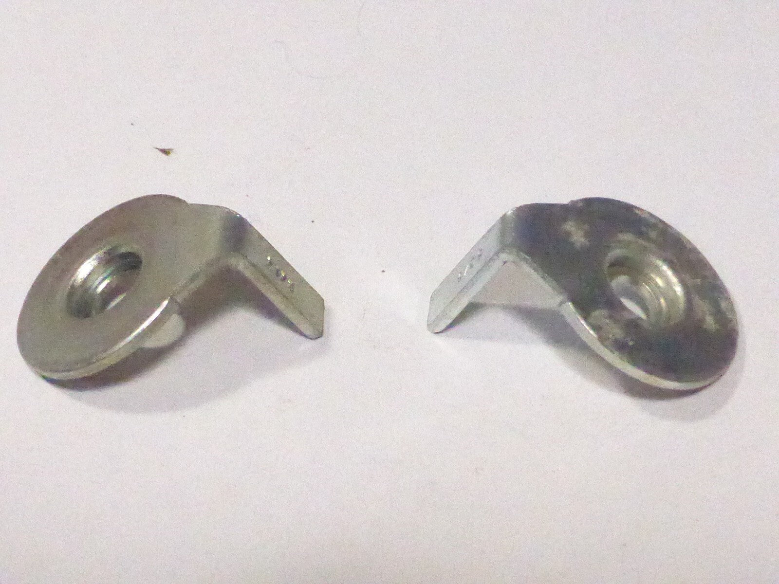 2 vintage velo Huret Shifter Covers Pressure Plates  Chape rondelles 2475/5075