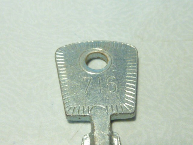 clé cadenas Schlüssel Hebie Trumpf II Nummer 716