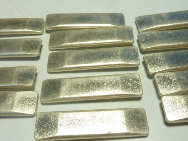 lot de 14 Cache en plastique pour charnière  clips
