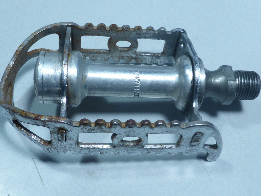 1 paire pédales Atom vélo ancien vintage pedals   14/125