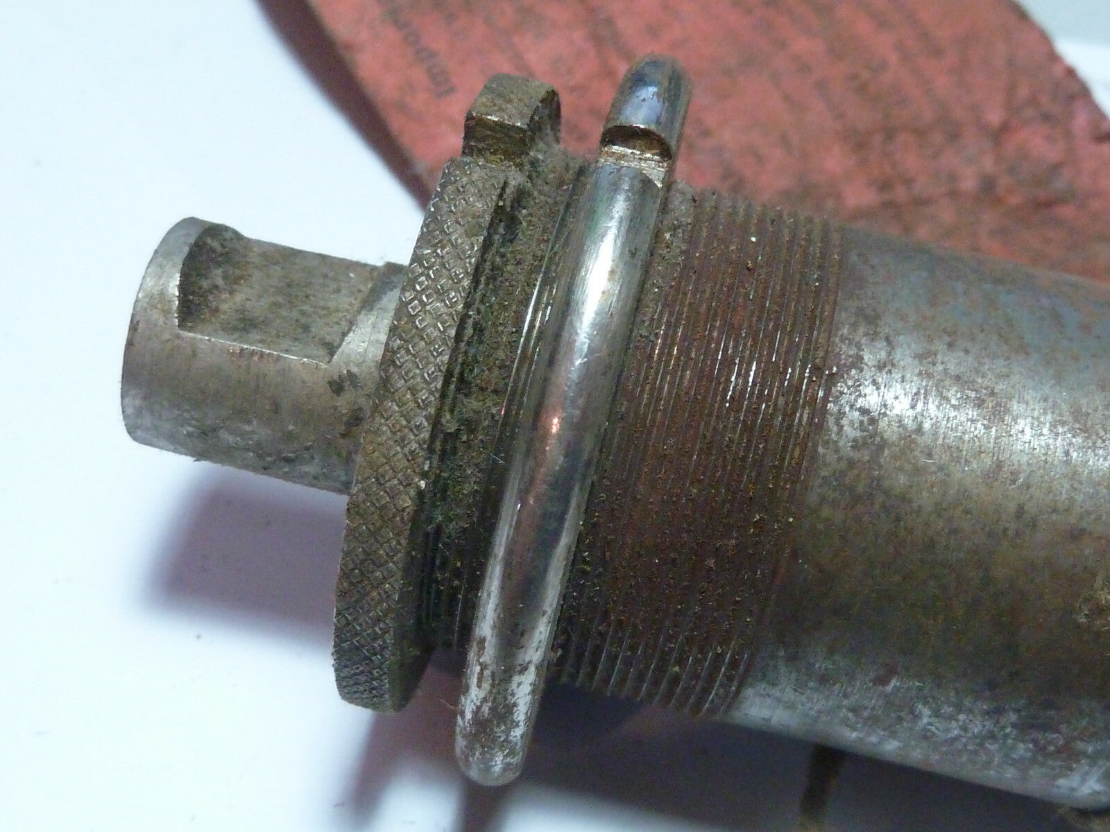 NOS rare ancien boitier d'axe repar Witt breveté 32 mm