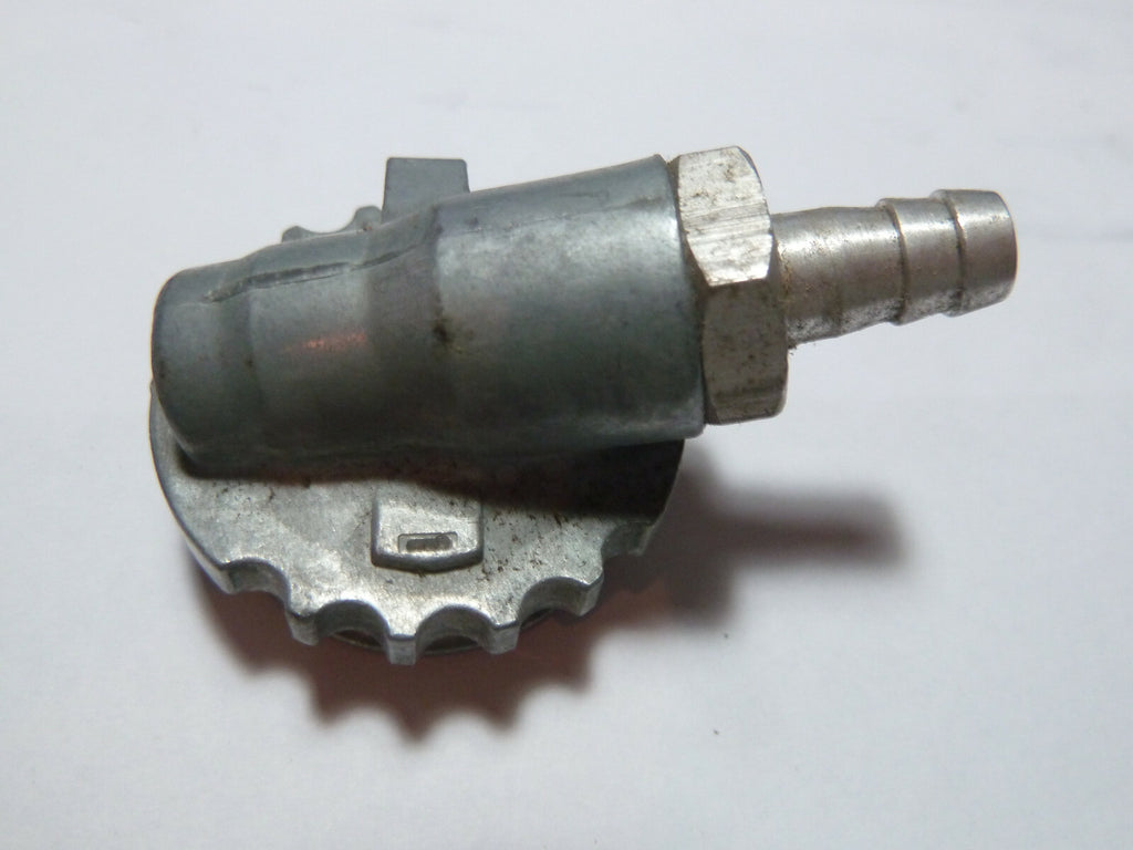 NOS neu 1 gurtner  carburateur  couvercle de cuve AD13 51V 51S moteur AV10