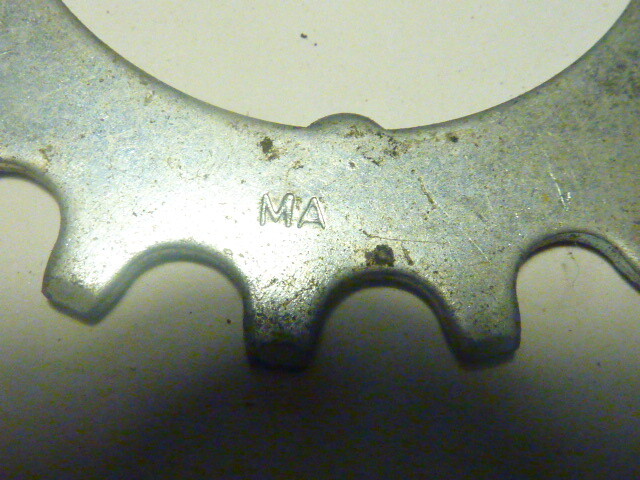 NOS Sachs Maillard Sprocket.cogs pignon vintage 19 T Argent  silver NOS