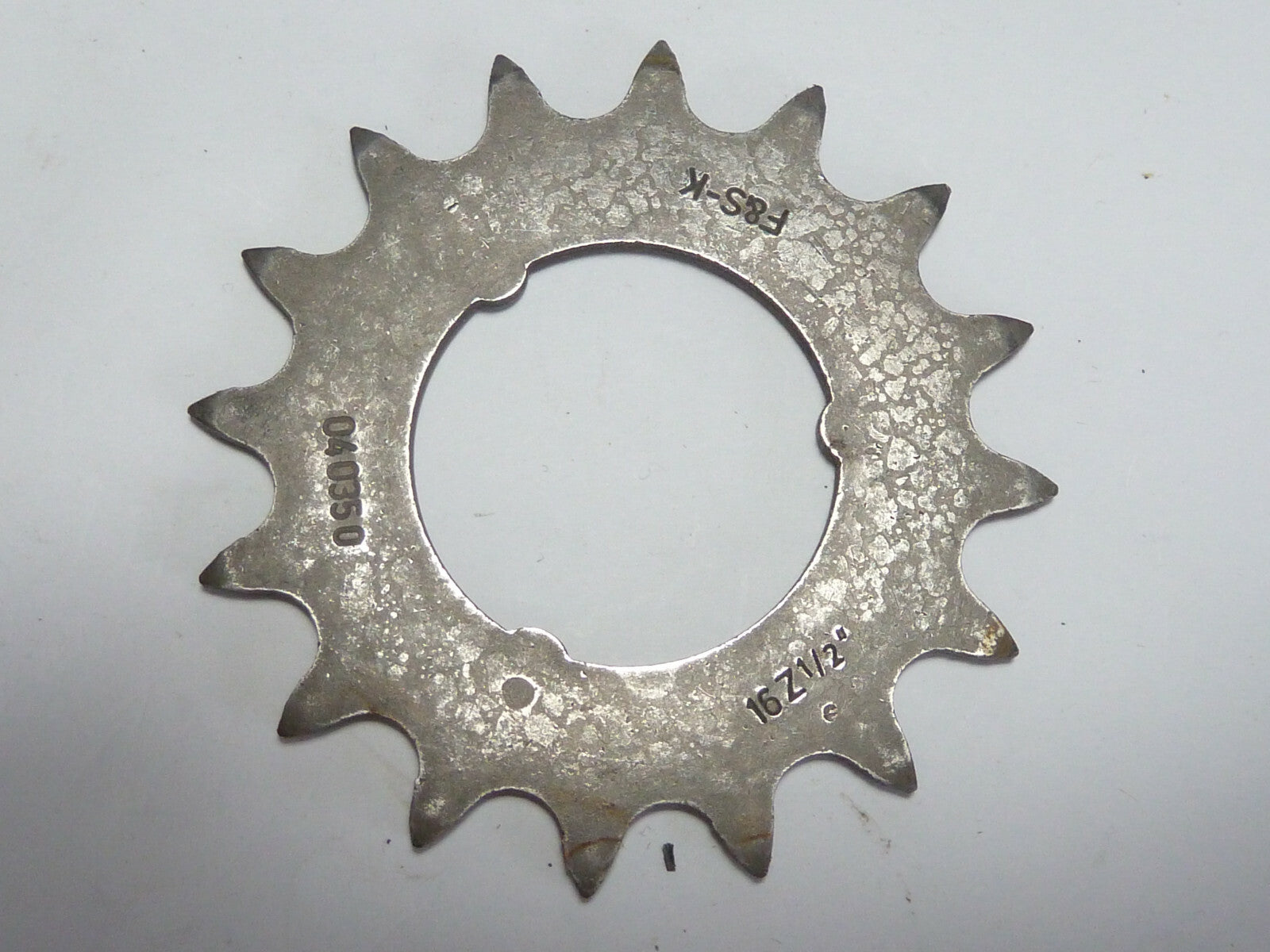 NOS cog F&S-K 16Z 1/2 18 teeth bike