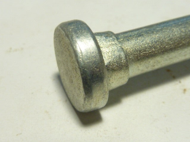NOS Axe béquille 103 ou 102 vis M8-125 + écrou nylstop tete ronde avec 2 meplats
