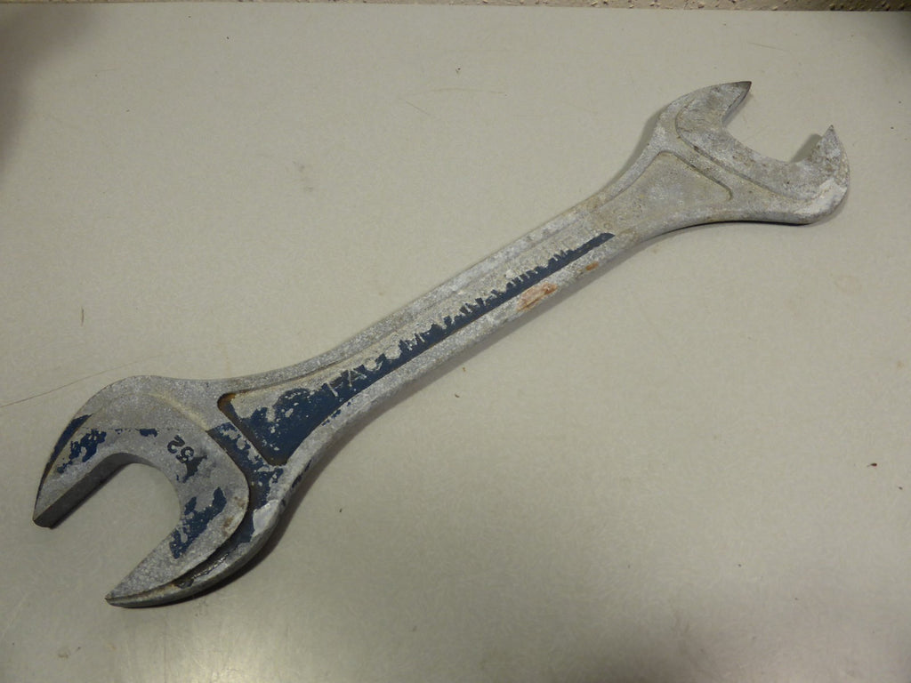 Ancienne Clé à Fourche FACOM Vanachrome N°33 Modèle Scientific 32 mm et 35 mm