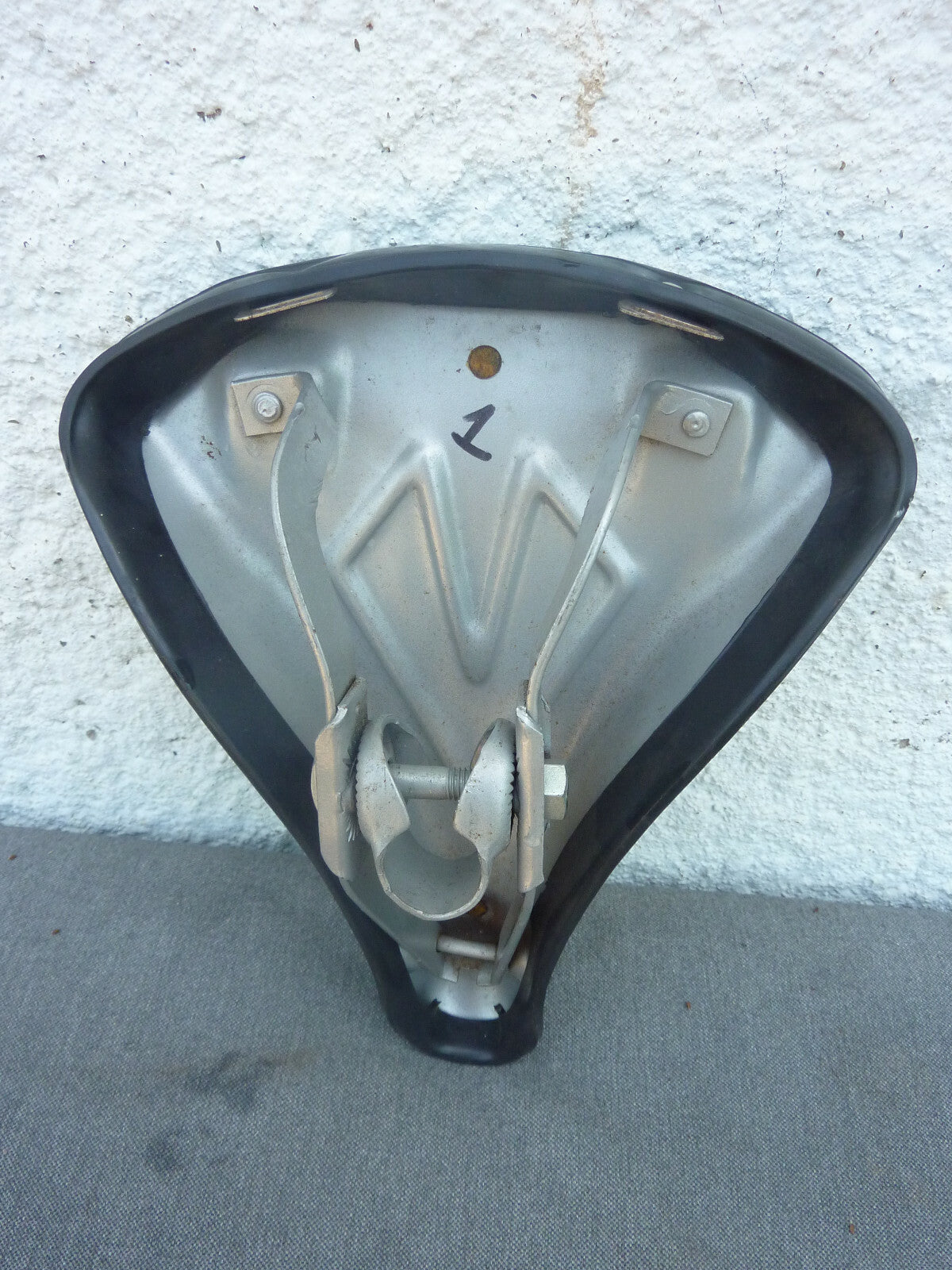 NOS neu Ancienne selle vélo Royal  cycle bicyclette vintage  cyclomoteur