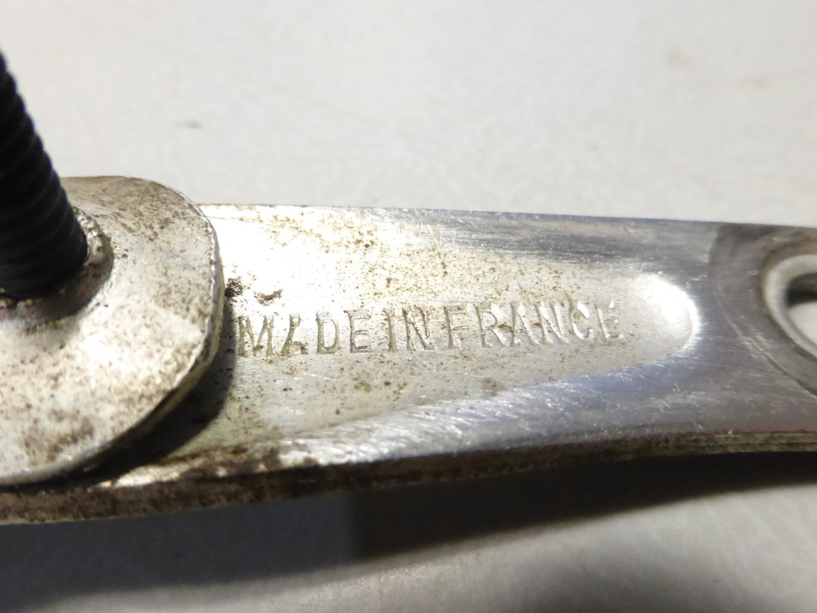 vintage 1 attache support de dynamo phare cibié soubitez de velo Made in France