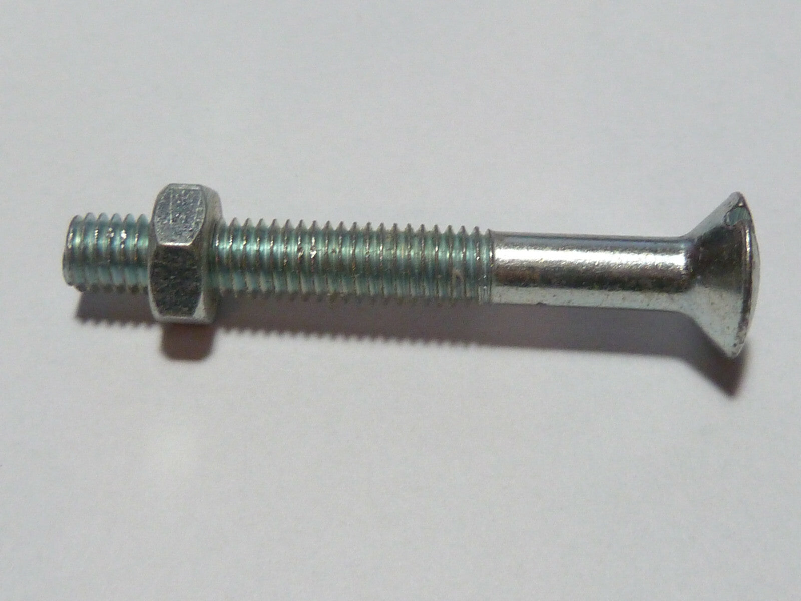 NOS 14 Vis à métaux à tête ronde tète de fourche avec écrou 5 x 40 mm