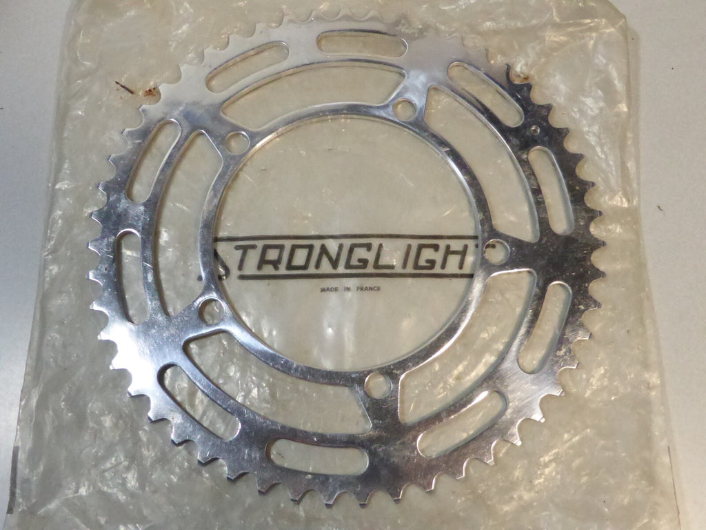 NOS PLATEAU STRONGLIGHT  122mm  BCD 51T CHAIN RING