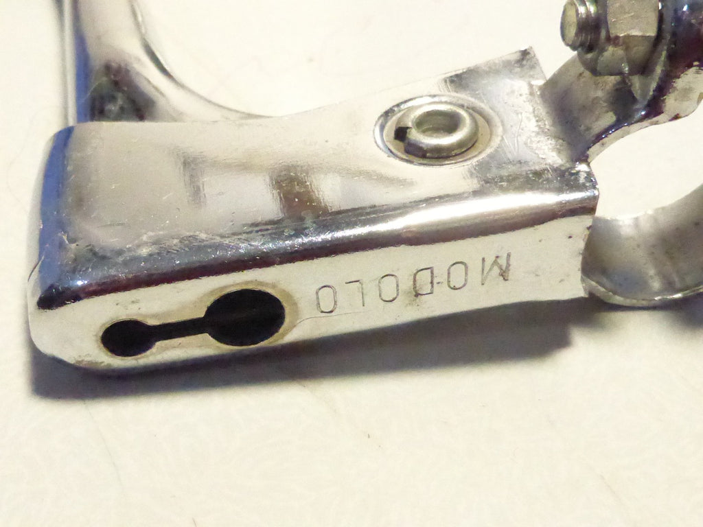 NOS 1 ancien leviers poignées  manchons vélo  vintage  Modolo Italie