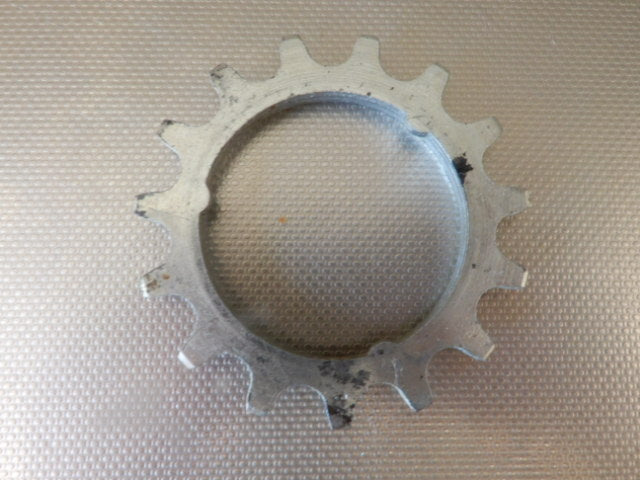 Sachs Maillard Sprocket.cogs pignon vintage 15 T Argent  silver NOS