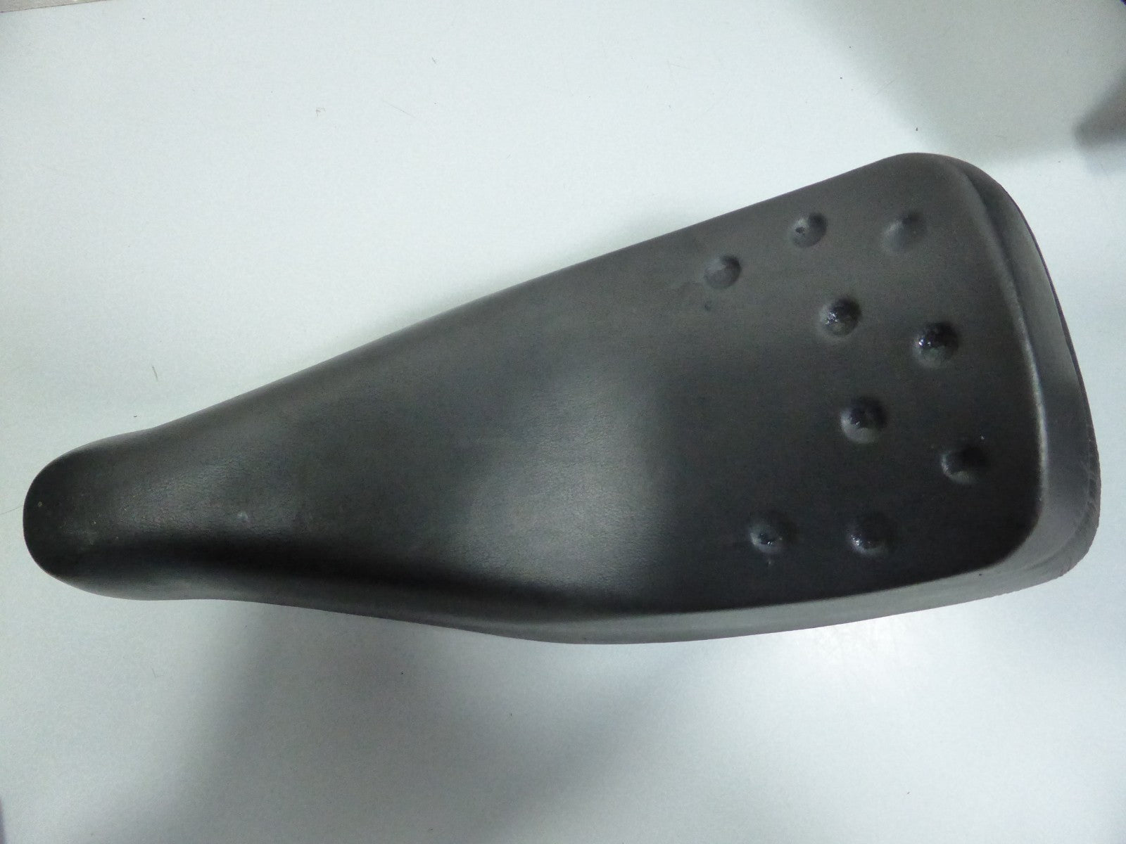 ✨Selle Vintage velo BMX / Cross – NOS – Caoutchouc – 34 cm✨