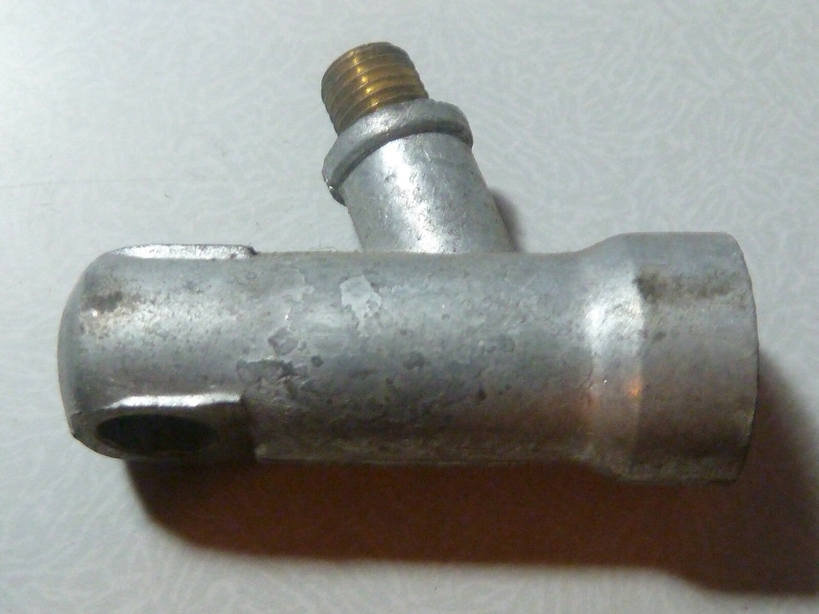 NOS 1 gurtner corps de filtre cuve décantation 4169 1962-1963 AR 10 Motobecane