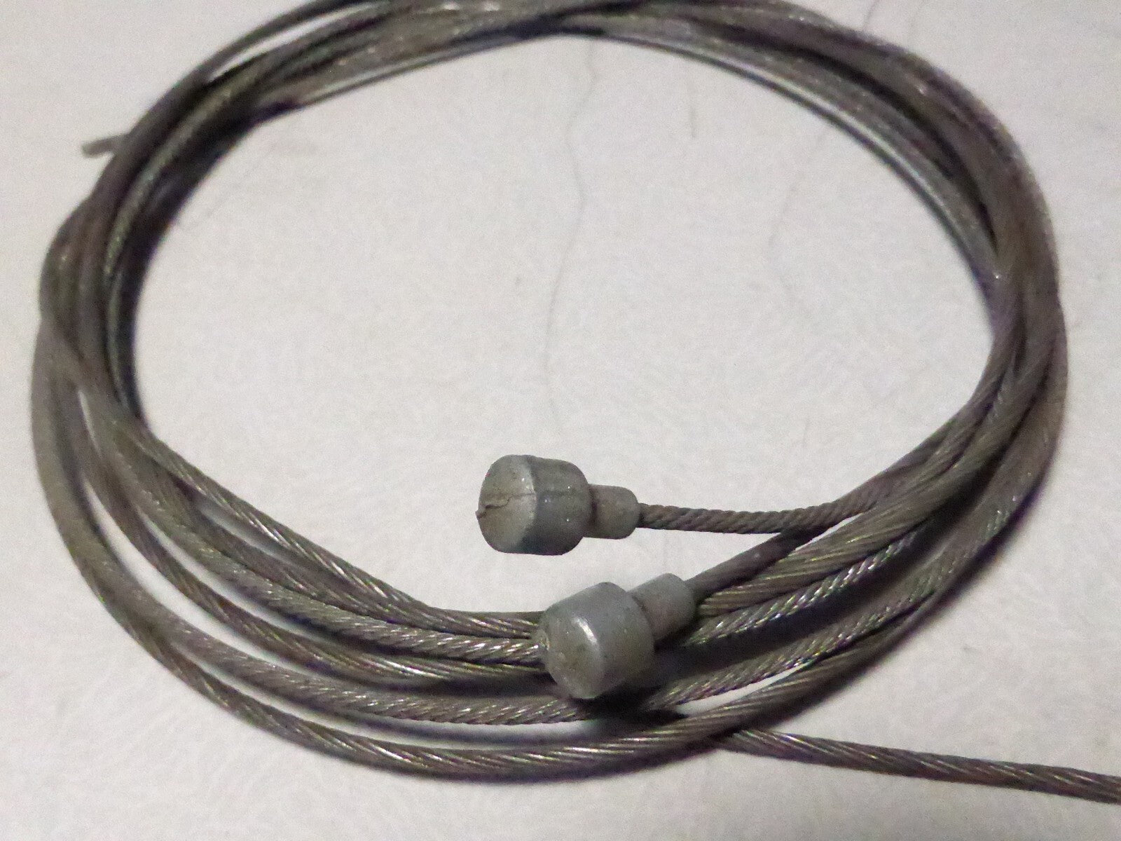 Câble de frein 1.9m et 0.9 m Ø 1.45 mm tête type poire Ø 6xL5mm